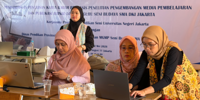Pendampingan Penulisan Karya Ilmiah Berbasis Penelitian dan  Pengembangan Media Pembelajaran dan Publikasi Jurnal OJS  Bagi Guru Seni Budaya SMA DKI Jakarta