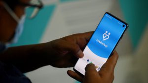 AP I Wajibkan Aplikasi Pedulilindungi dalam Keberangkatan Penerbangan