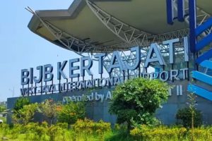 Apakah Bandara Kertajati Siap Menggantikan Husein Sastranegara?