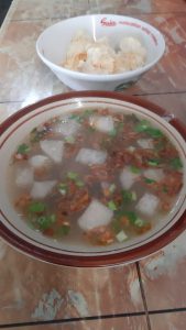 Soto Bening Pak Hasan, Nikmati Setelah Keliling Kebon Raya Bogor